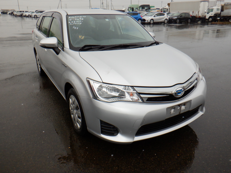 Toyota Corolla Fielder 2014
