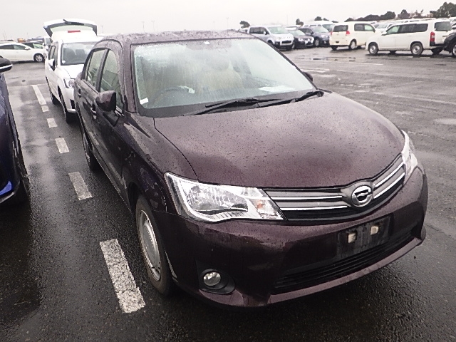 Toyota Corolla Axio 2014