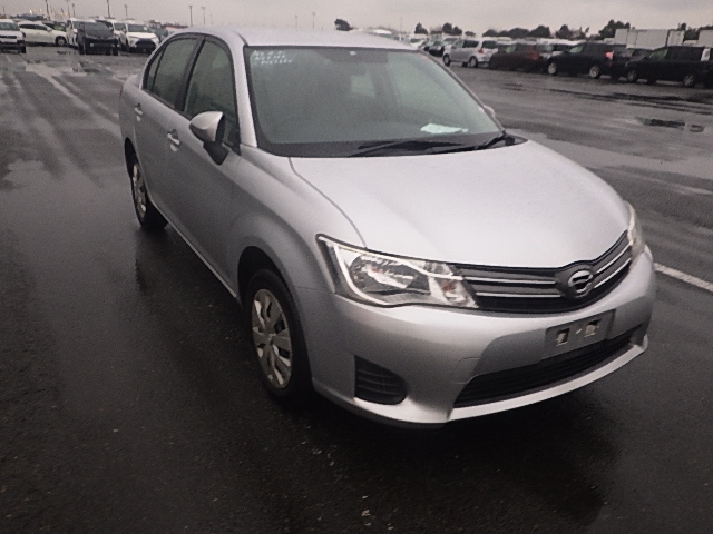 Toyota Corolla Axio 2014