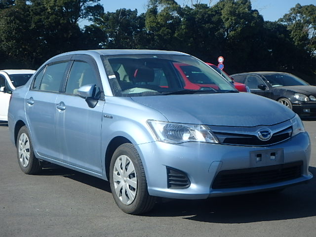 Toyota Corolla Axio 2014