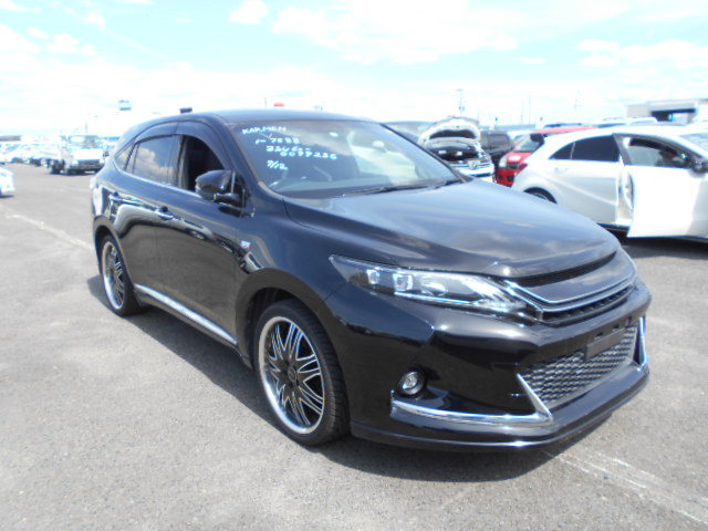 Toyota Harrier 2016