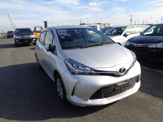Toyota Vitz 2016
