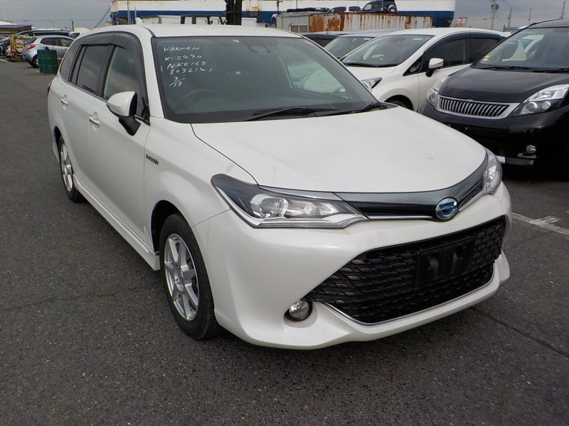 Toyota Corolla Fielder 2016