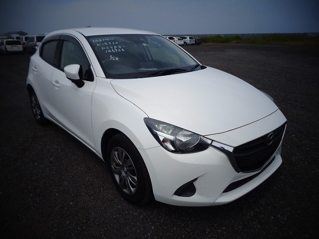 Mazda Demio 2016