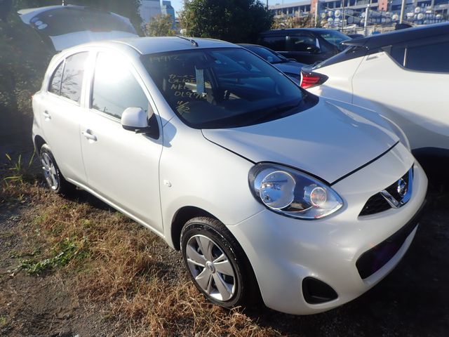 Nissan March 2020