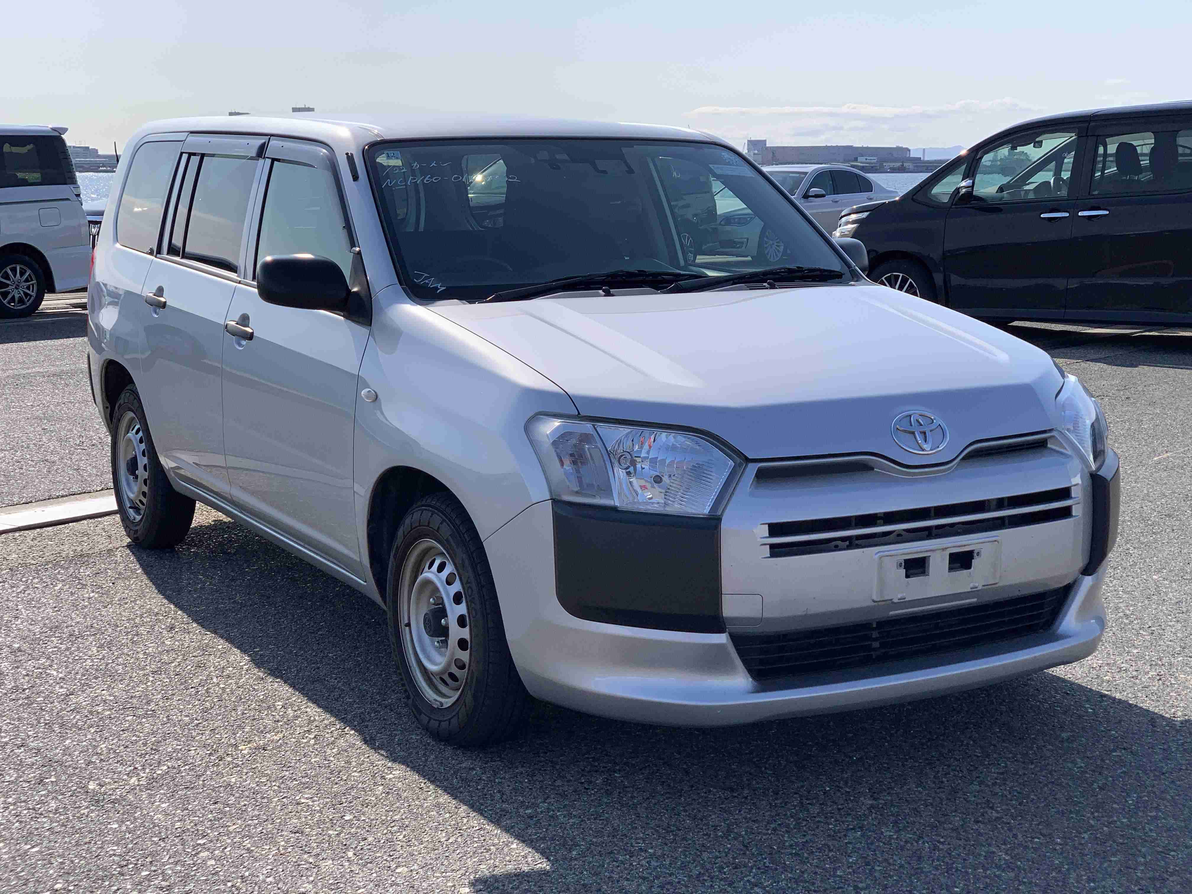 Toyota Succeed Wagon 2018