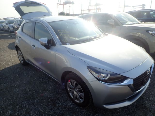 Mazda Mazda2 2021