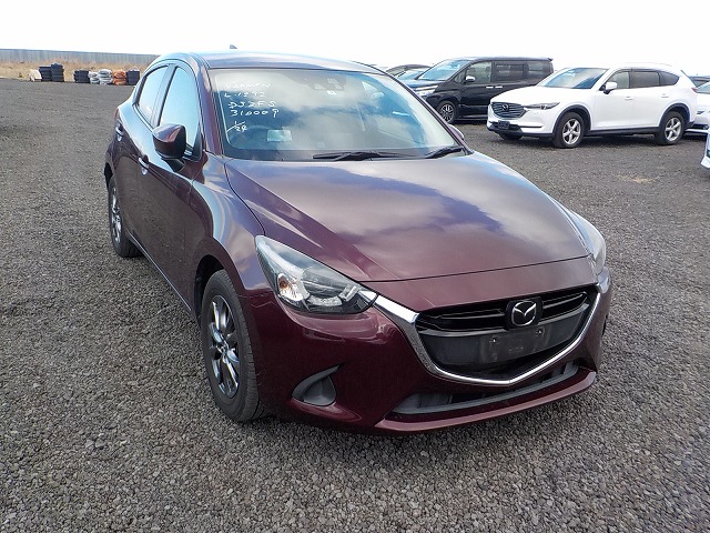Mazda Demio 2017