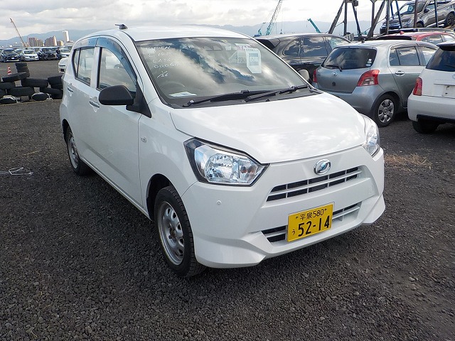 Daihatsu Mira e:S 2017