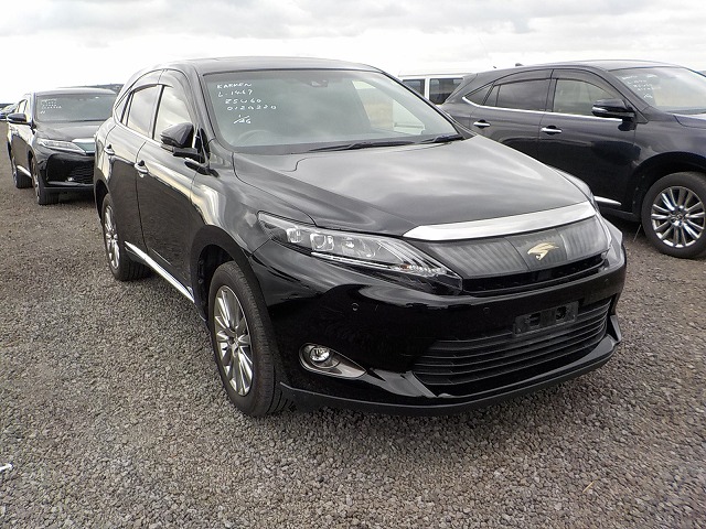 Toyota Harrier 2017