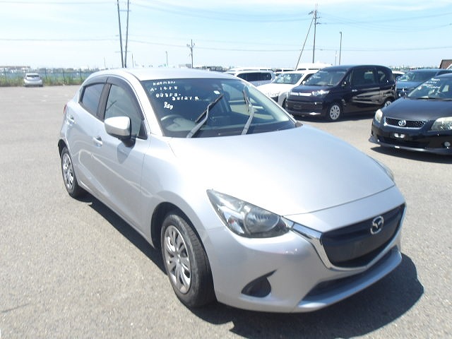 Mazda Demio 2017