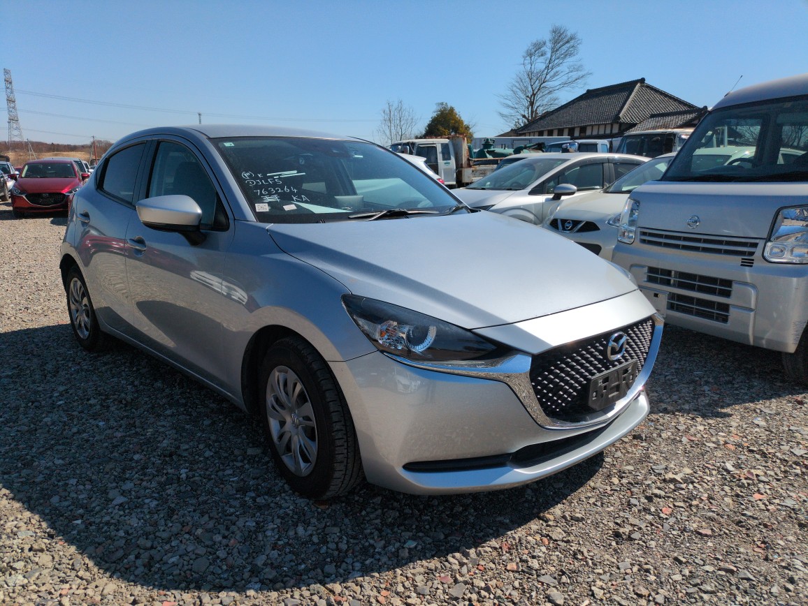 Mazda Mazda2 2022