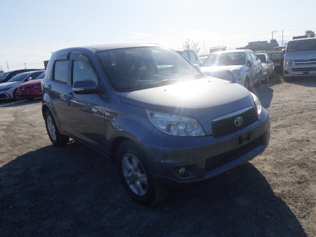 Toyota Rush 2011