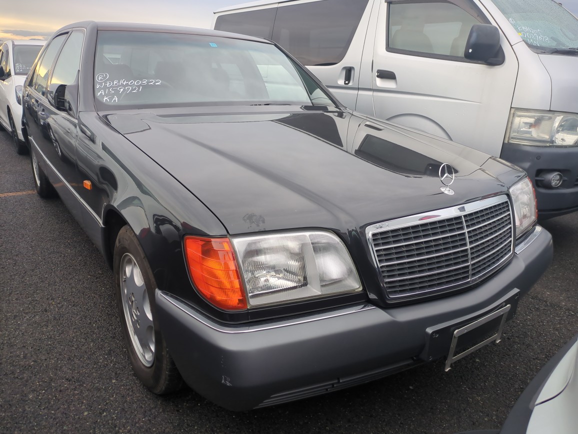 Mercedes Benz S-Class 1993