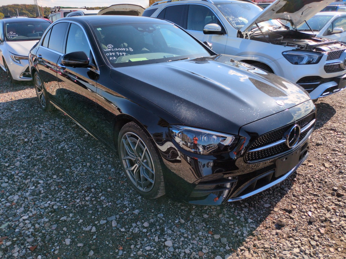 Mercedes Benz E-Class 2022