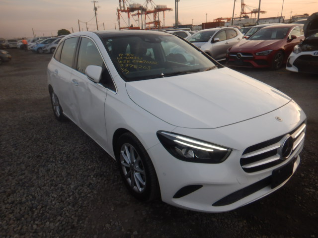 Mercedes Benz B-Class 2022