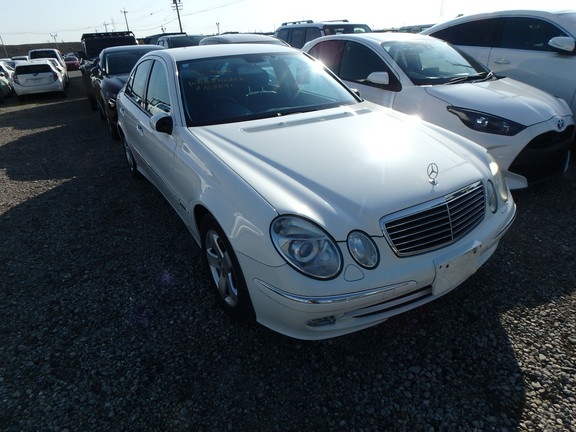 Mercedes Benz E-Class 2002