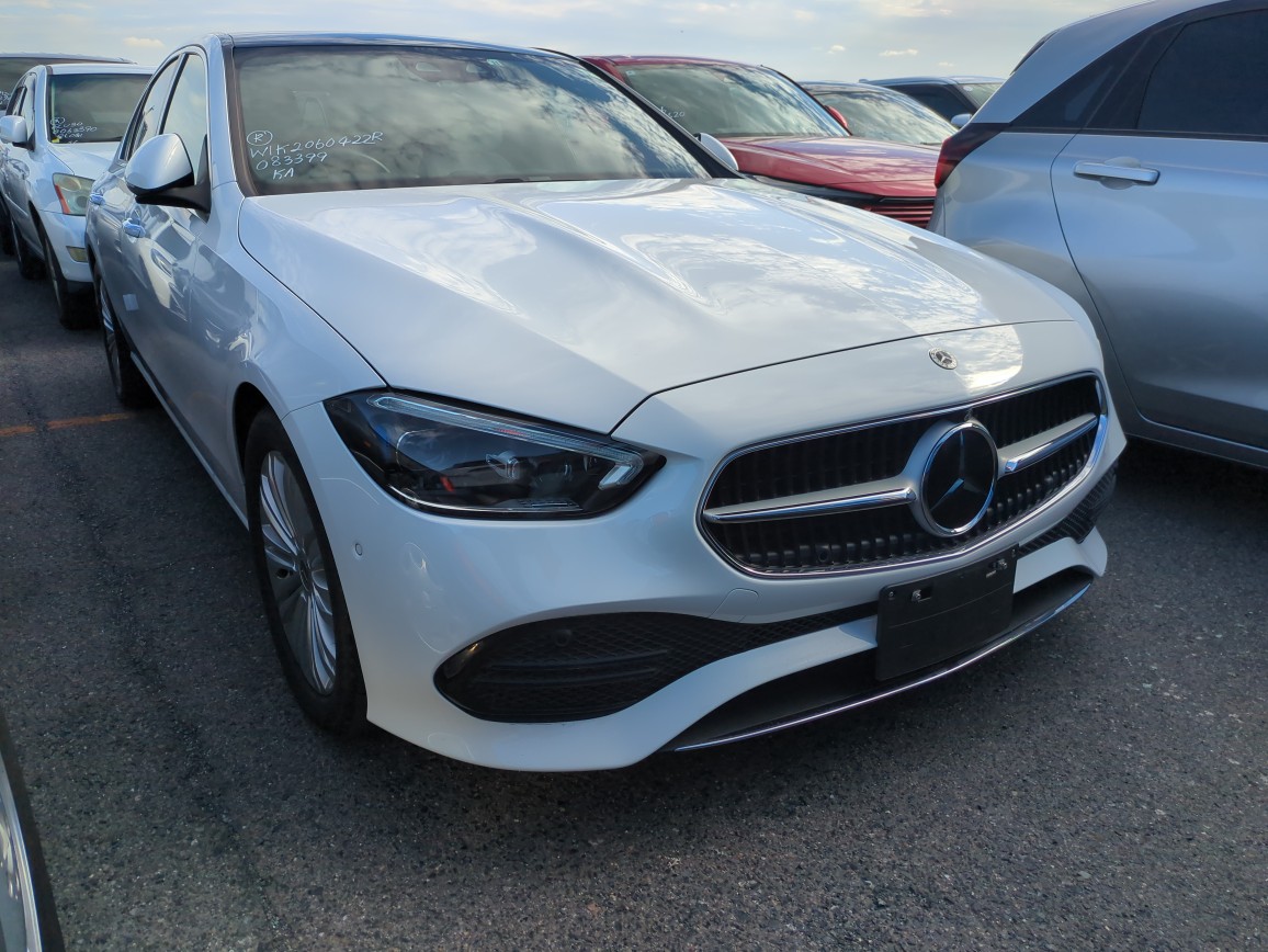 Mercedes Benz C Class 2022