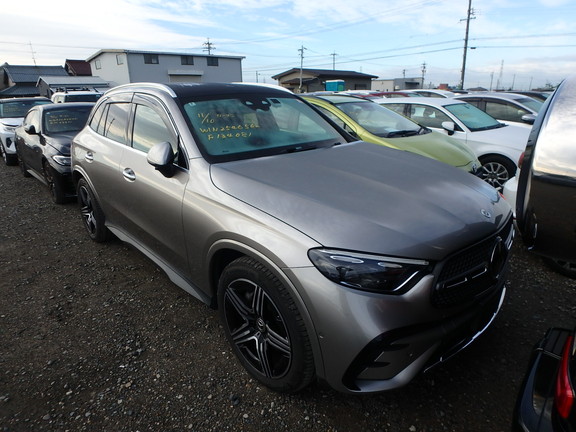 Mercedes Benz GLC-class 2024