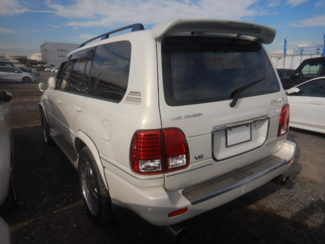 Toyota Land Cruiser 100 2001