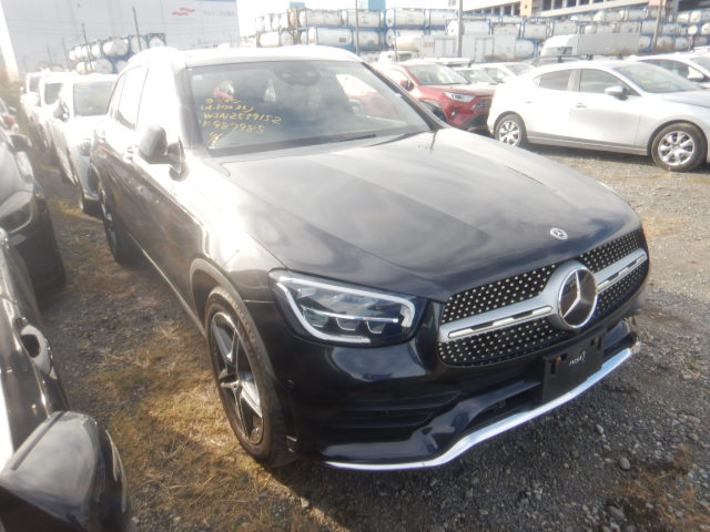 Mercedes Benz GLC-class 2021