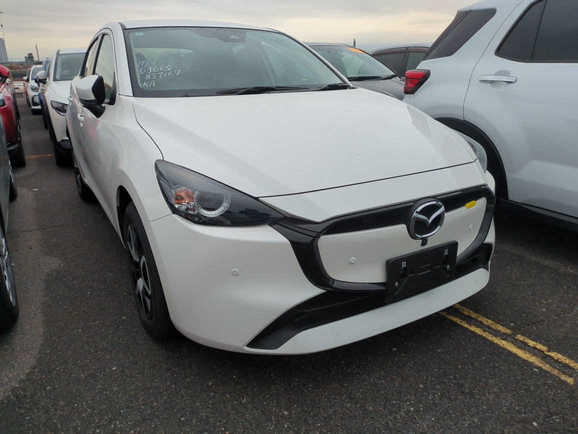 Mazda Mazda2 2024