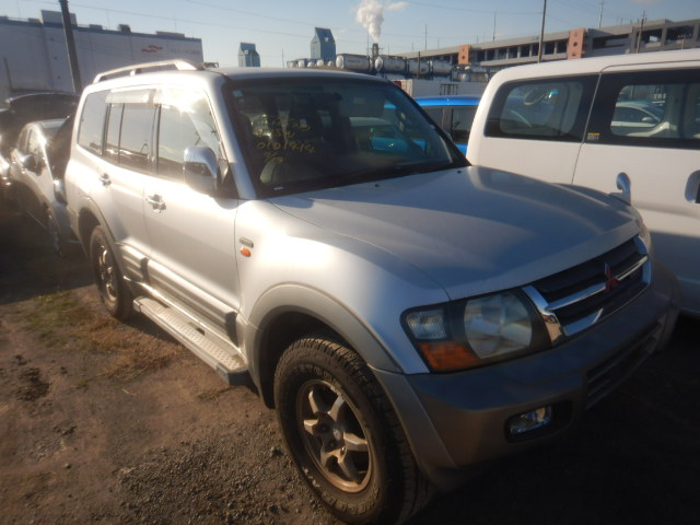 Mitsubishi Pajero 2000