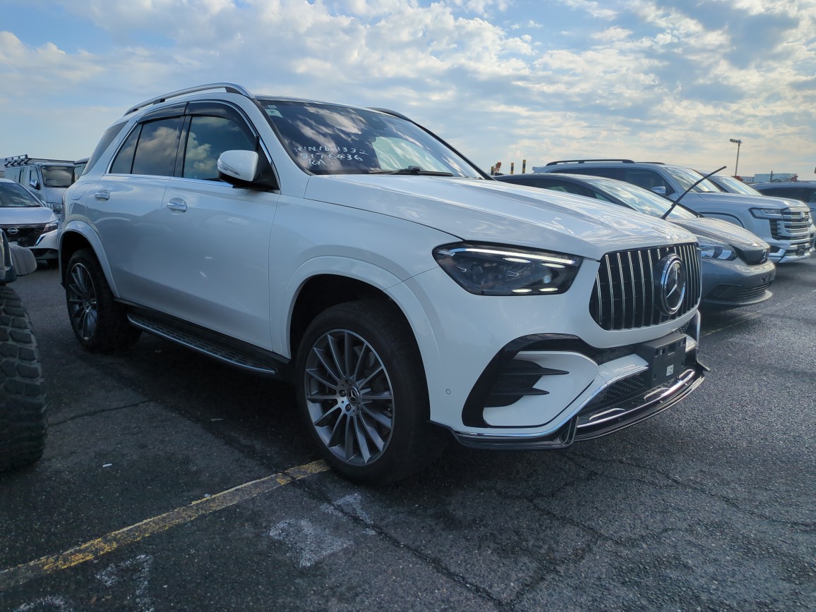 Mercedes Benz GLE-Class 2024