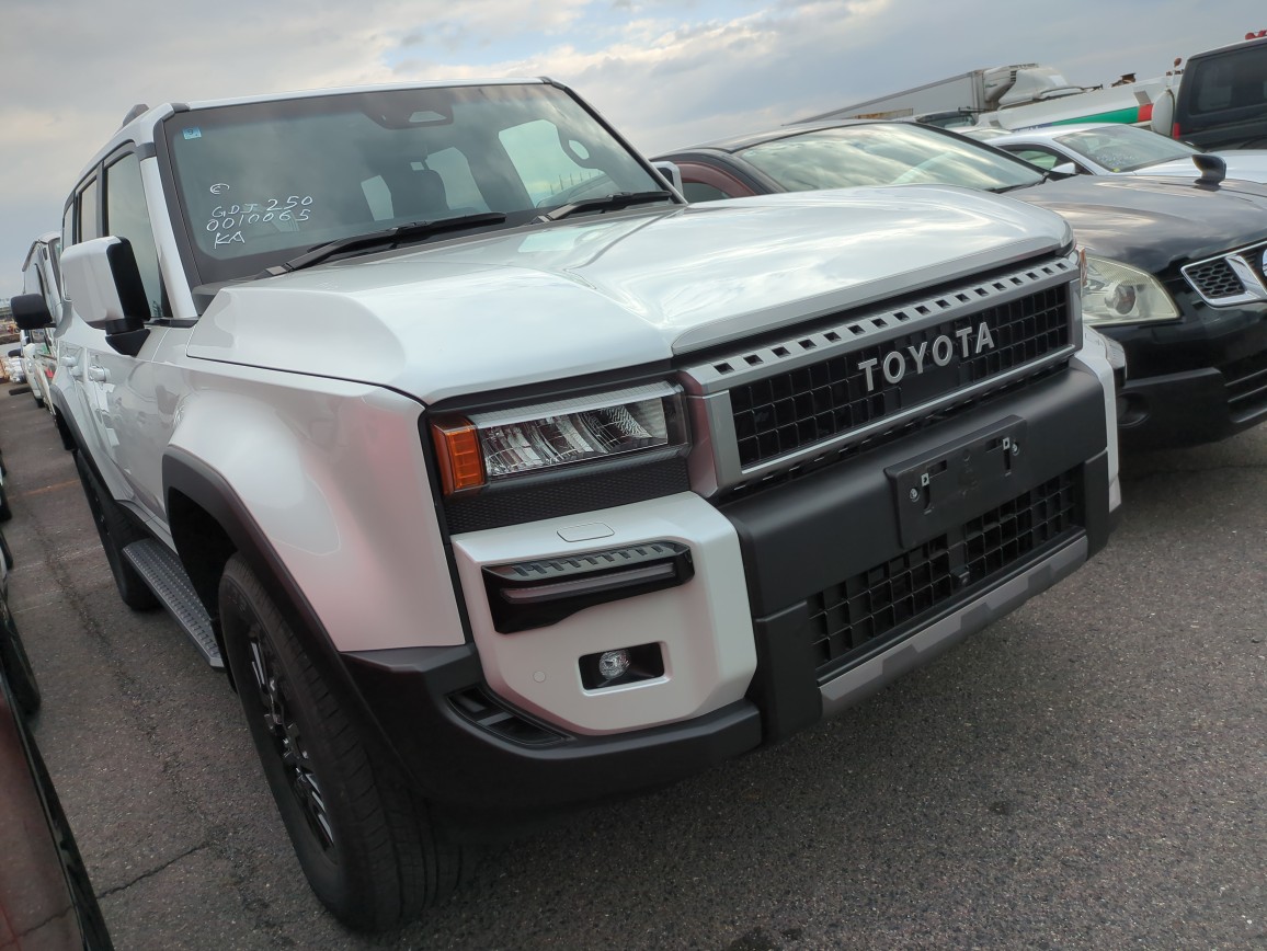 Toyota Land Cruiser 250 2024