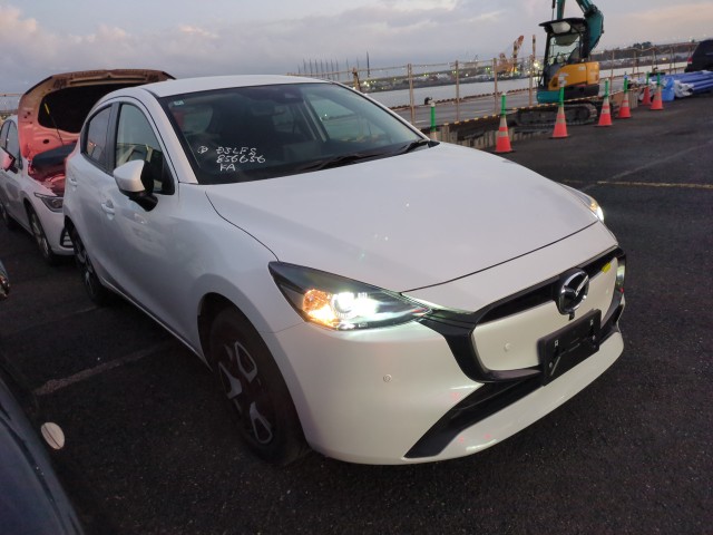 Mazda Mazda2 2024