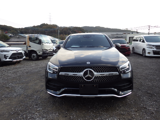 Mercedes Benz GLC-class 2021