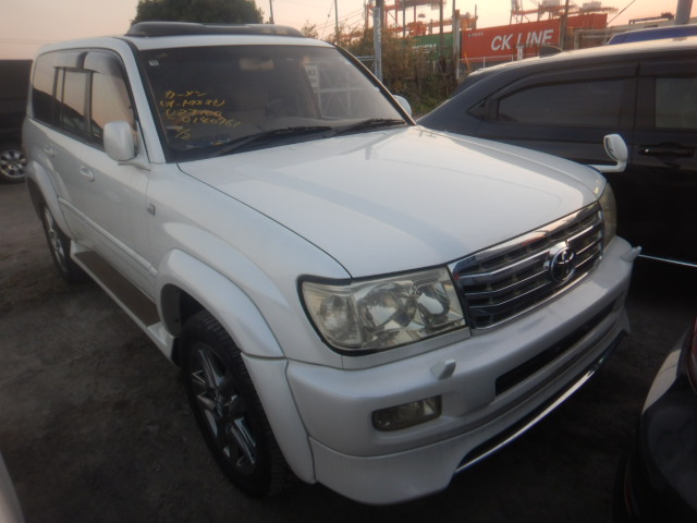 Toyota Land Cruiser 100 2002