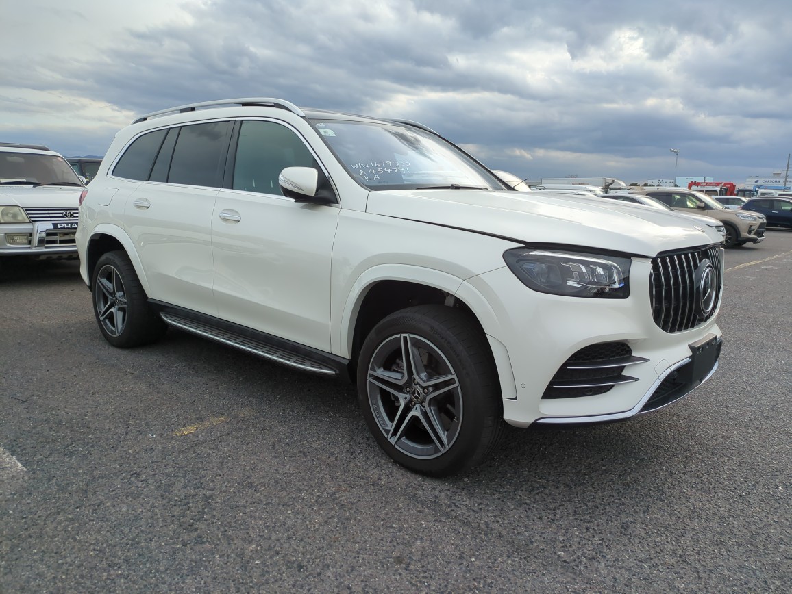 Mercedes Benz GLS-class 2021