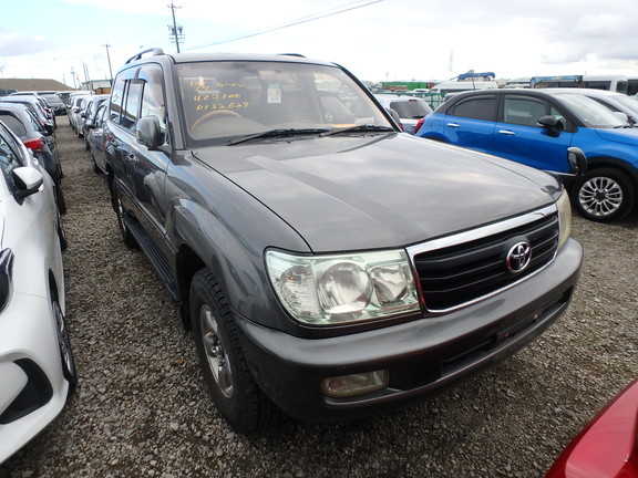 Toyota Land Cruiser 100 2001