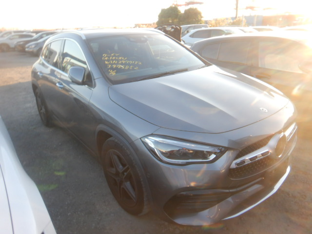 Mercedes Benz GLA-class 2022