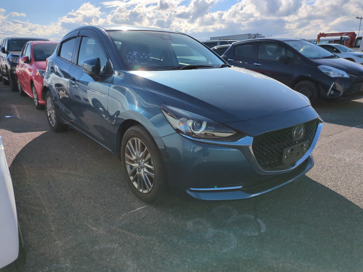 Mazda Mazda2 2022
