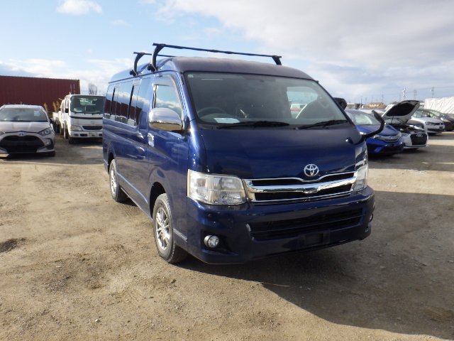 Toyota Hiace Wagon 2013