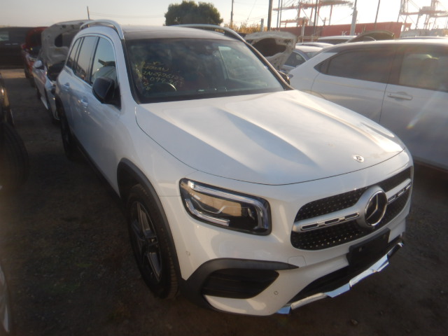 Mercedes Benz GLB-Class 2021