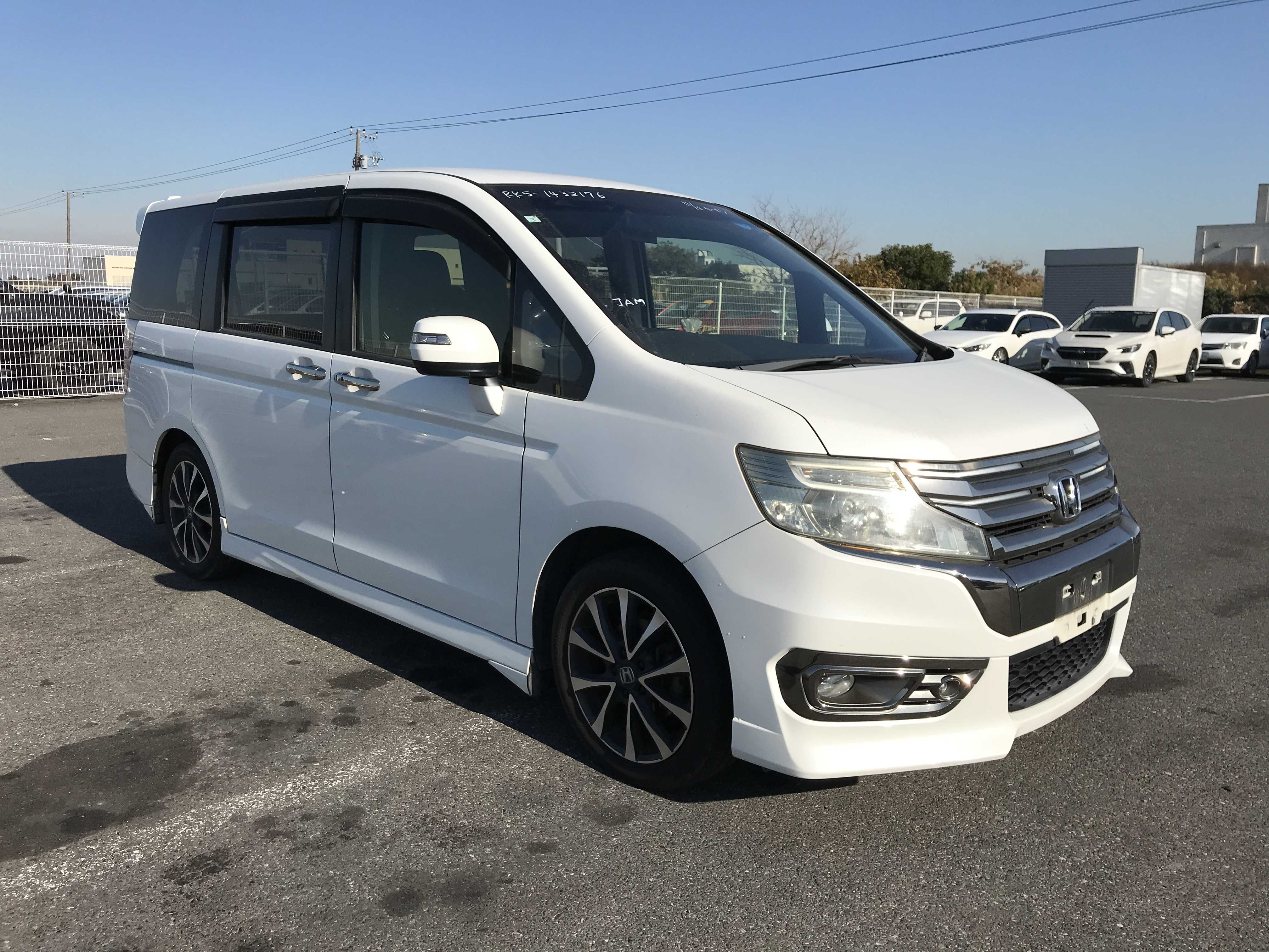 Honda STEPWGN SPADA 2015