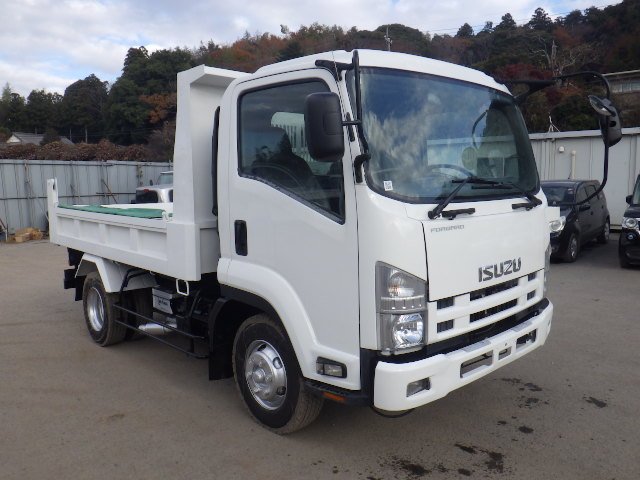 Isuzu Forward 2010