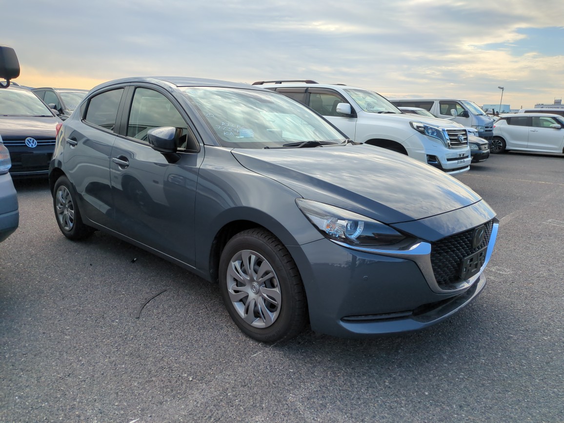 Mazda Mazda2 2022