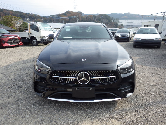 Mercedes Benz E-Class 2021