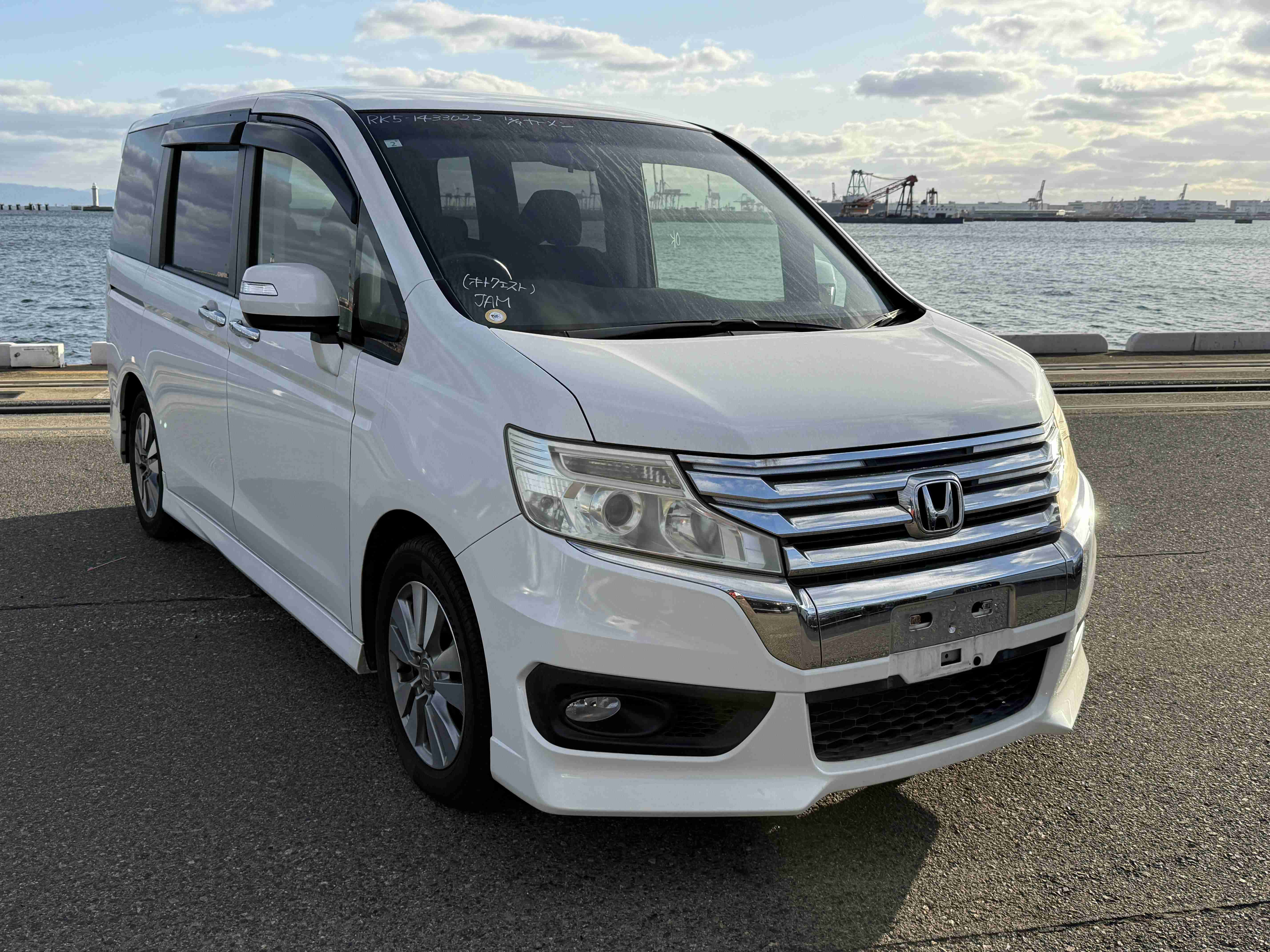 Honda STEPWGN SPADA 2015