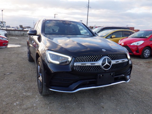 Mercedes Benz GLC-class 2022