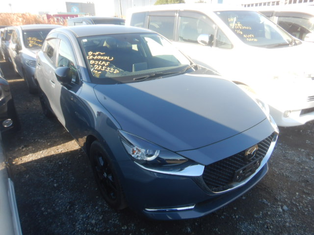Mazda Mazda2 2021