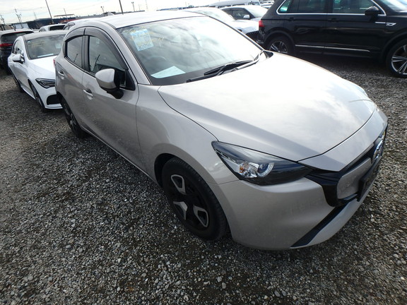 Mazda Mazda2 2023