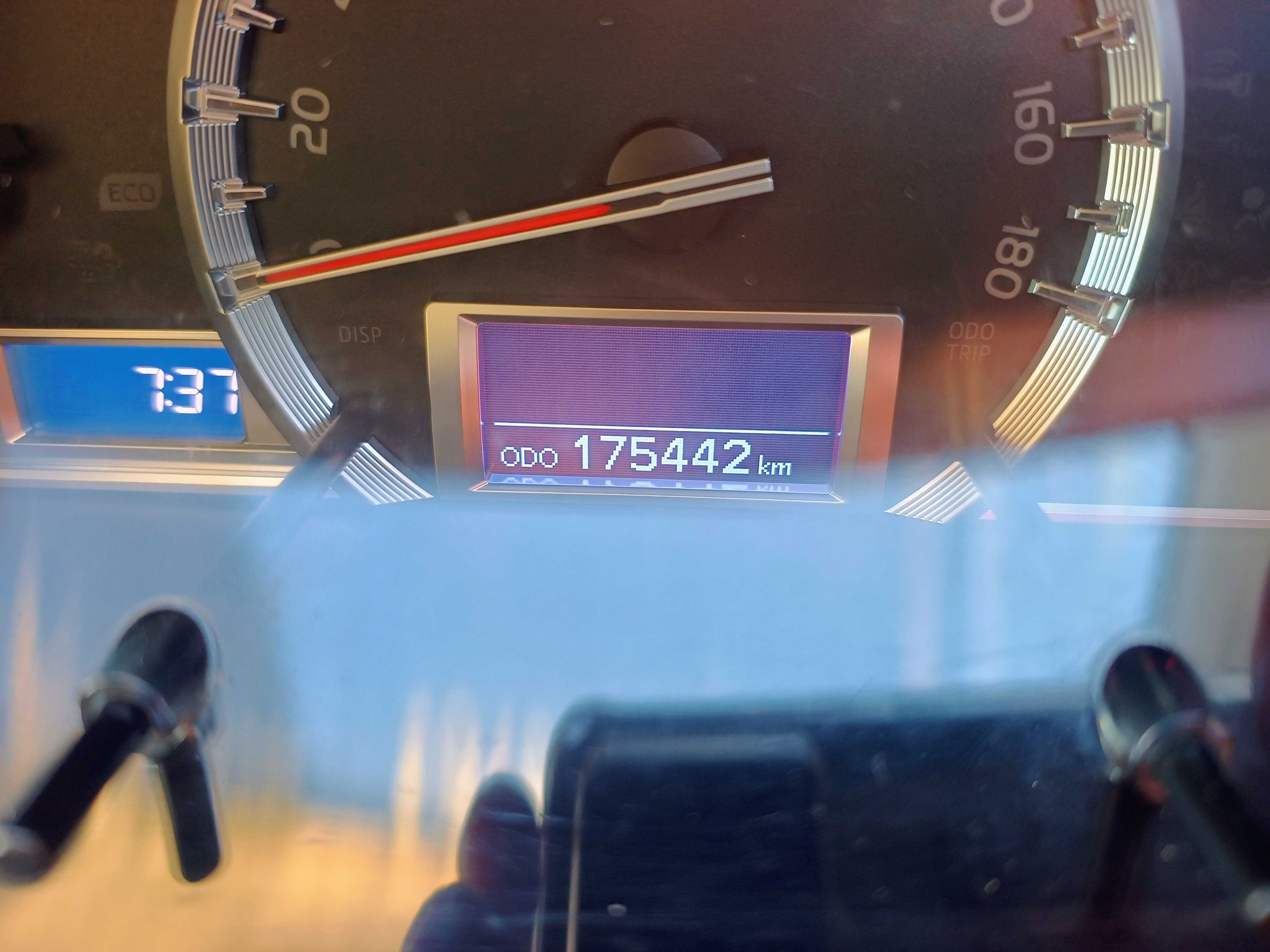 Toyota Hiace Van 2016