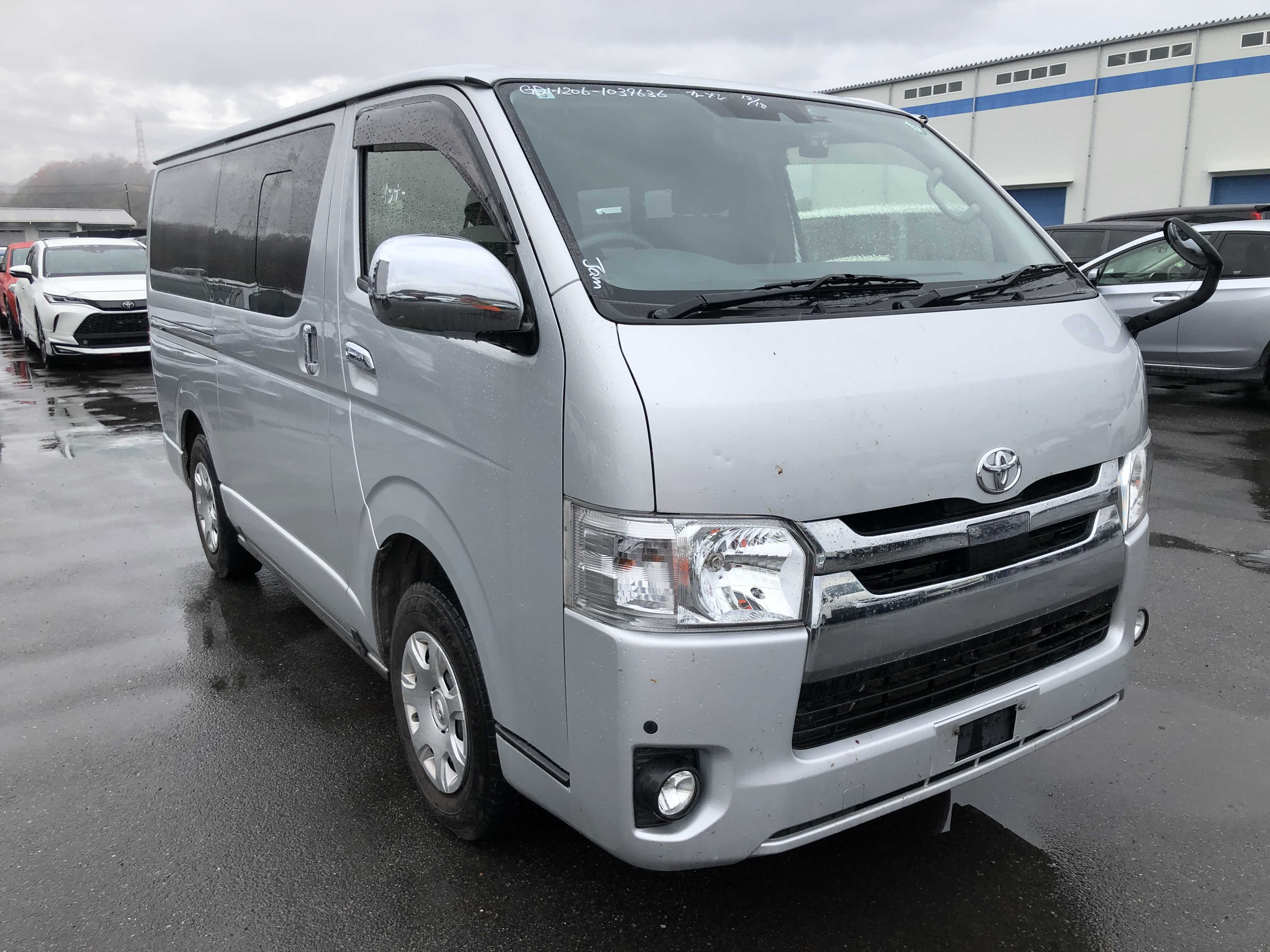 Toyota Hiace 2020