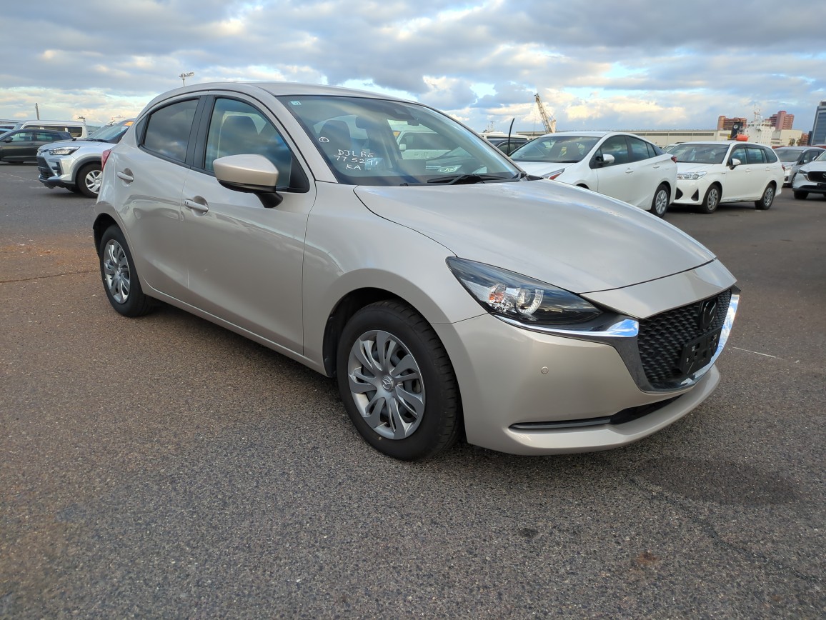 Mazda Mazda2 2022