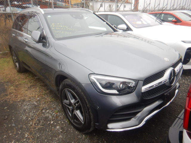 Mercedes Benz GLC-class 2022